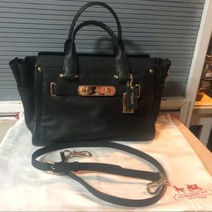 Coach swagger!!! Black